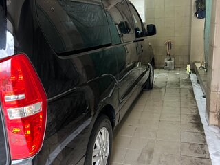2016 Hyundai H-1 II Рестайлинг, чёрный, 1300000 рублей, вид 1