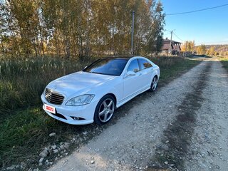 2007 Mercedes-Benz S-Класс 500 V (W221), белый, 1680000 рублей, вид 2