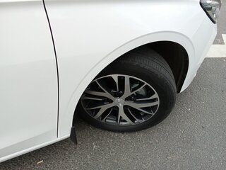 2024 Geely Emgrand II, белый, 1700000 рублей, вид 5