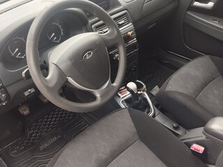 2015 Lada (ВАЗ) Priora I Рестайлинг, белый, 500000 рублей, вид 5