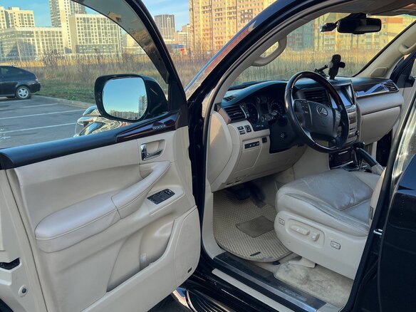 2008 Lexus LX 570 III, чёрный, 3590000 рублей - вид 8