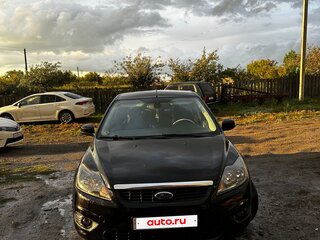 2011 Ford Focus II Рестайлинг, чёрный, 750000 рублей, вид 2