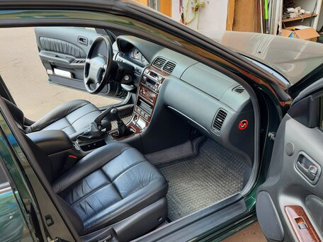 1998 Nissan Maxima IV (A32), зелёный, 5500000 рублей, вид 2