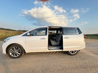 2019 Kia Carnival III, белый, 2700000 рублей, вид 5