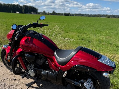 2023 Suzuki Boulevard M109R, красный, 1800000 рублей, вид 3
