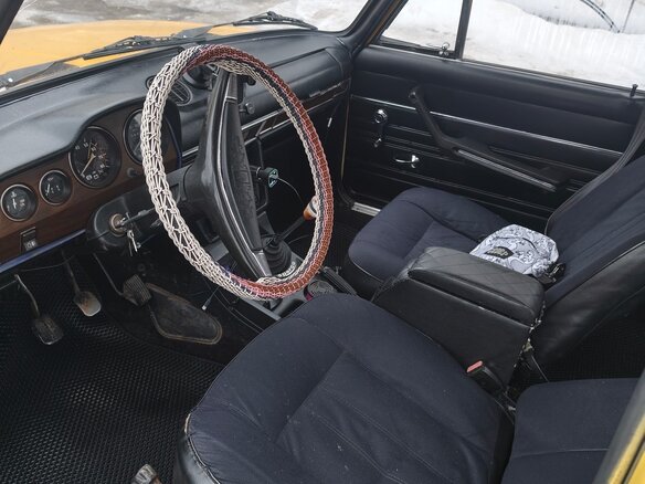 1984 Lada (ВАЗ) 2106, жёлтый, 65000 рублей - вид 8
