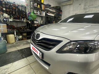 2010 Toyota Camry VI (XV40) Рестайлинг, серебристый, 1150000 рублей, вид 2
