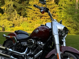 2024 Harley-Davidson Fat Boy, коричневый, 3050000 рублей, вид 4