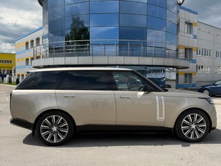 2023 Land Rover Range Rover P530 MHEV Long V, золотистый, 19100000 рублей, вид 4