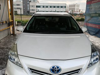2012 Toyota Prius Alpha I (ZVW40/41), белый, 1330000 рублей, вид 1