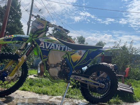 2025 Avantis Enduro 300 Pro/Carb, зелёный, 260000 рублей, вид 1