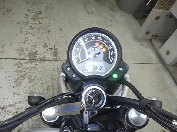 2018 Triumph Scrambler, зелёный, 860000 рублей - вид 11