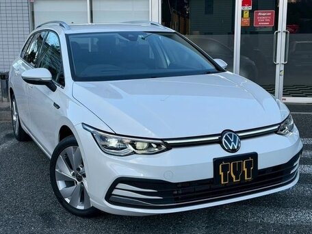 Volkswagen Golf VIII