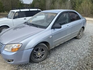 2007 Kia Cerato I Рестайлинг, серебристый, 370000 рублей, вид 1