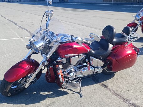 2005 Honda VTX 1800, красный, 800000 рублей, вид 1