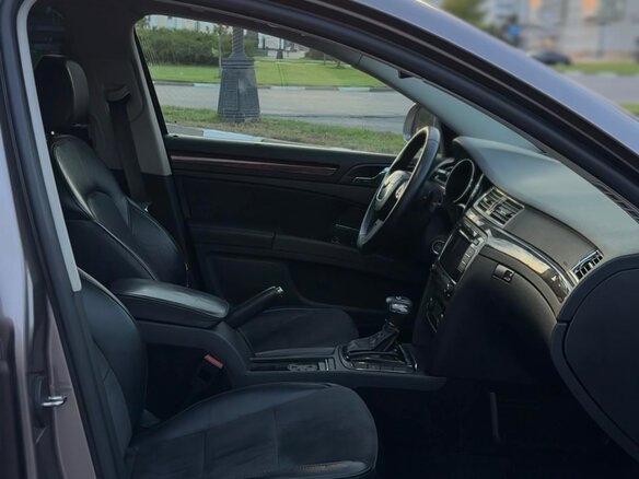 2011 Skoda Superb II, бежевый, 890000 рублей - вид 6