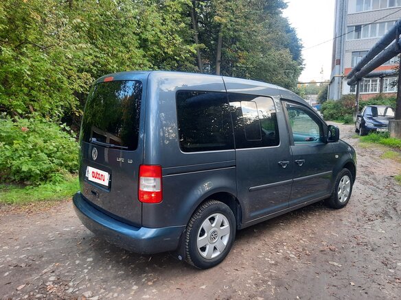 2009 Volkswagen Caddy III, серый, 1900000 рублей - вид 2