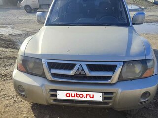 2004 Mitsubishi Pajero III Рестайлинг, золотистый, 950000 рублей, вид 2