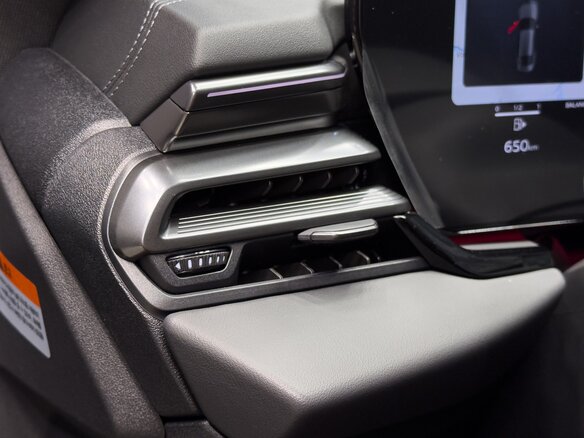 2026 Audi A6 VI (C9), серый, 7950000 рублей - вид 15