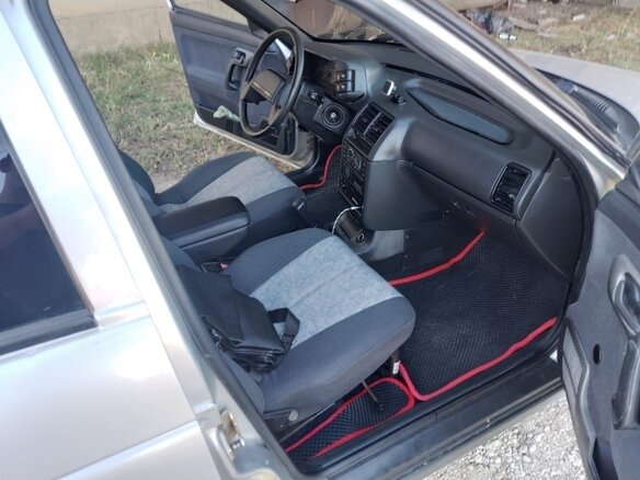 2004 Lada (ВАЗ) 2111, серебристый, 320000 рублей - вид 11