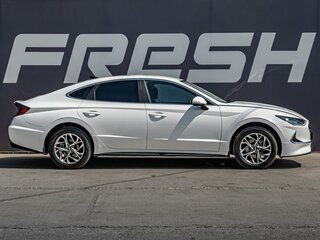 2020 Hyundai Sonata VIII (DN8), белый, 1929000 рублей, вид 5