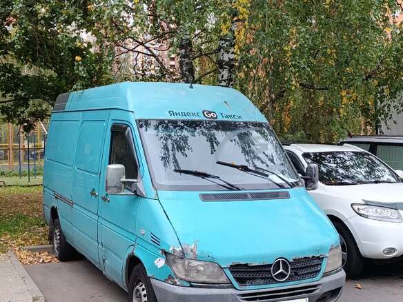 2004 Mercedes-Benz Sprinter, голубой, 500000 рублей