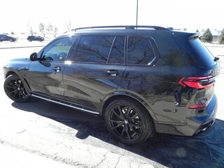 2023 BMW X7 40i I (G07) Рестайлинг, чёрный, 11531336 рублей, вид 5