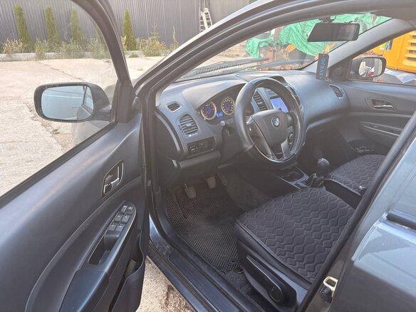 2014 Geely GC6, серебристый, 395000 рублей - вид 7