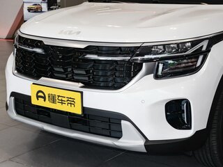2026 Kia Seltos I Рестайлинг, белый, 2130000 рублей, вид 2