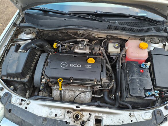 2011 Opel Astra H Рестайлинг, серебристый, 600000 рублей - вид 18