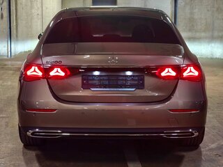 2025 Mercedes-Benz E-Класс 200 VI (W214, S214), коричневый, 5899000 рублей, вид 2
