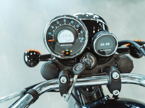2026 Royal Enfield Meteor, синий, 519000 рублей - вид 9