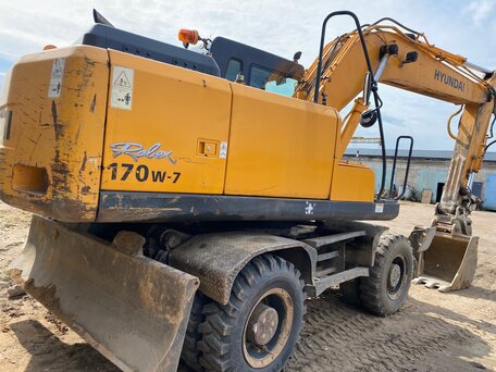 2011 Hyundai R170W, 4500000 рублей, вид 1