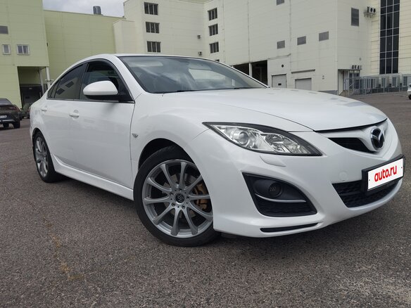 2012 Mazda 6 II (GH) Рестайлинг, белый, 990000 рублей - вид 2