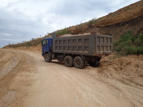 2013 Foton Auman BJ32xx, синий, 2000000 рублей, вид 2