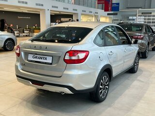 2026 Lada (ВАЗ) Granta Active Cross I Рестайлинг, серебристый, 1226000 рублей, вид 3