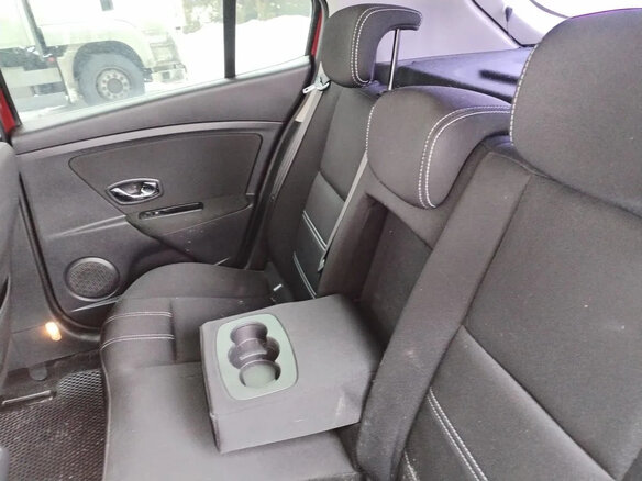 2013 Renault Megane III Рестайлинг, красный, 790000 рублей - вид 17