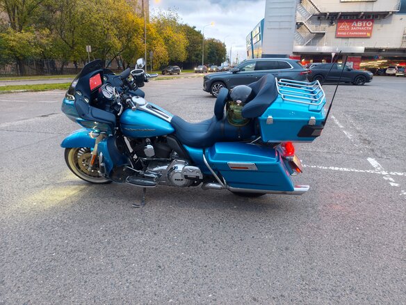 2011 Harley-Davidson Road Glide, синий, 1000000 рублей - вид 1