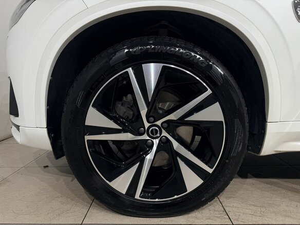 2019 Volvo XC90 B5 II Рестайлинг 1, белый, 3600000 рублей - вид 22