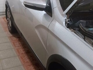 2018 Lada (ВАЗ) Vesta SW Cross I, серебристый, 1400000 рублей, вид 2