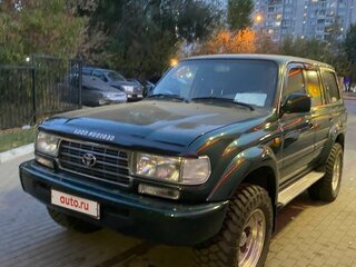 1997 Toyota Land Cruiser 80 Series Рестайлинг, зелёный, 2350000 рублей, вид 1