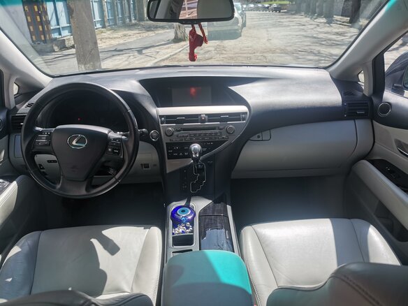 2011 Lexus RX 270 III, серый, 2500000 рублей - вид 7