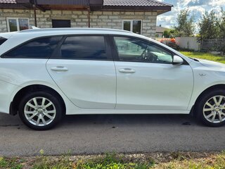 2019 Kia Ceed III, белый, 1800000 рублей, вид 4