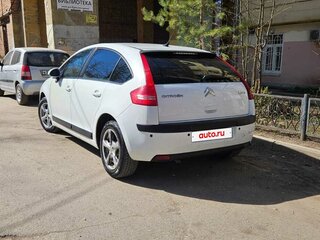 2009 Citroen C4 I Рестайлинг, белый, 250000 рублей, вид 4