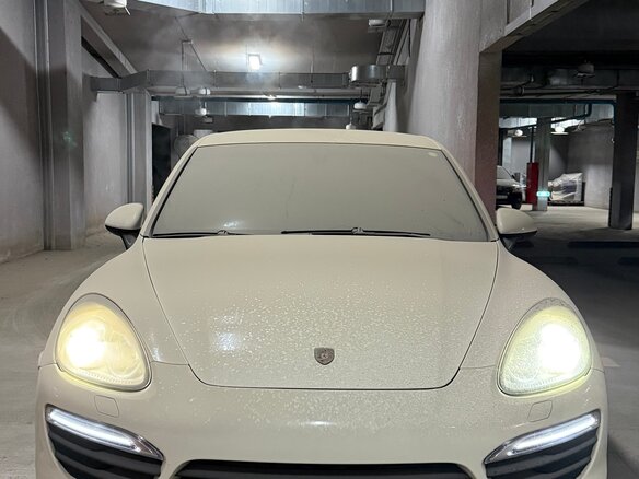 2010 Porsche Cayenne S II (958), белый, 3300000 рублей