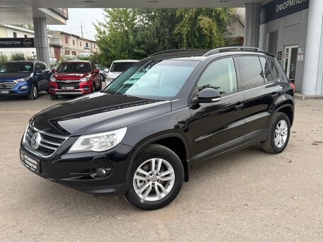 2011 Volkswagen Tiguan I, чёрный, 1120000 рублей, вид 1