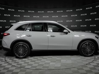 2026 Mercedes-Benz GLC 300 II (X254), серый, 9800000 рублей, вид 3