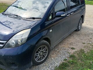 2011 Toyota ISis I Рестайлинг, синий, 780000 рублей, вид 3