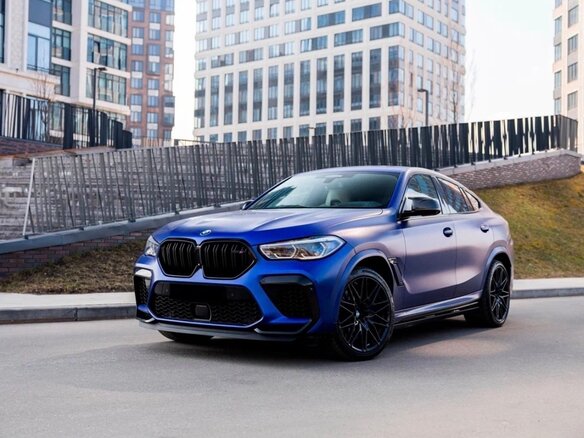 2021 BMW X6 M Competition III (F96), синий, 11800000 рублей
