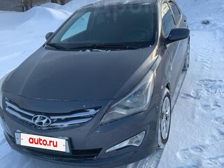 2015 Hyundai Solaris I Рестайлинг, серый, 1050000 рублей, вид 2